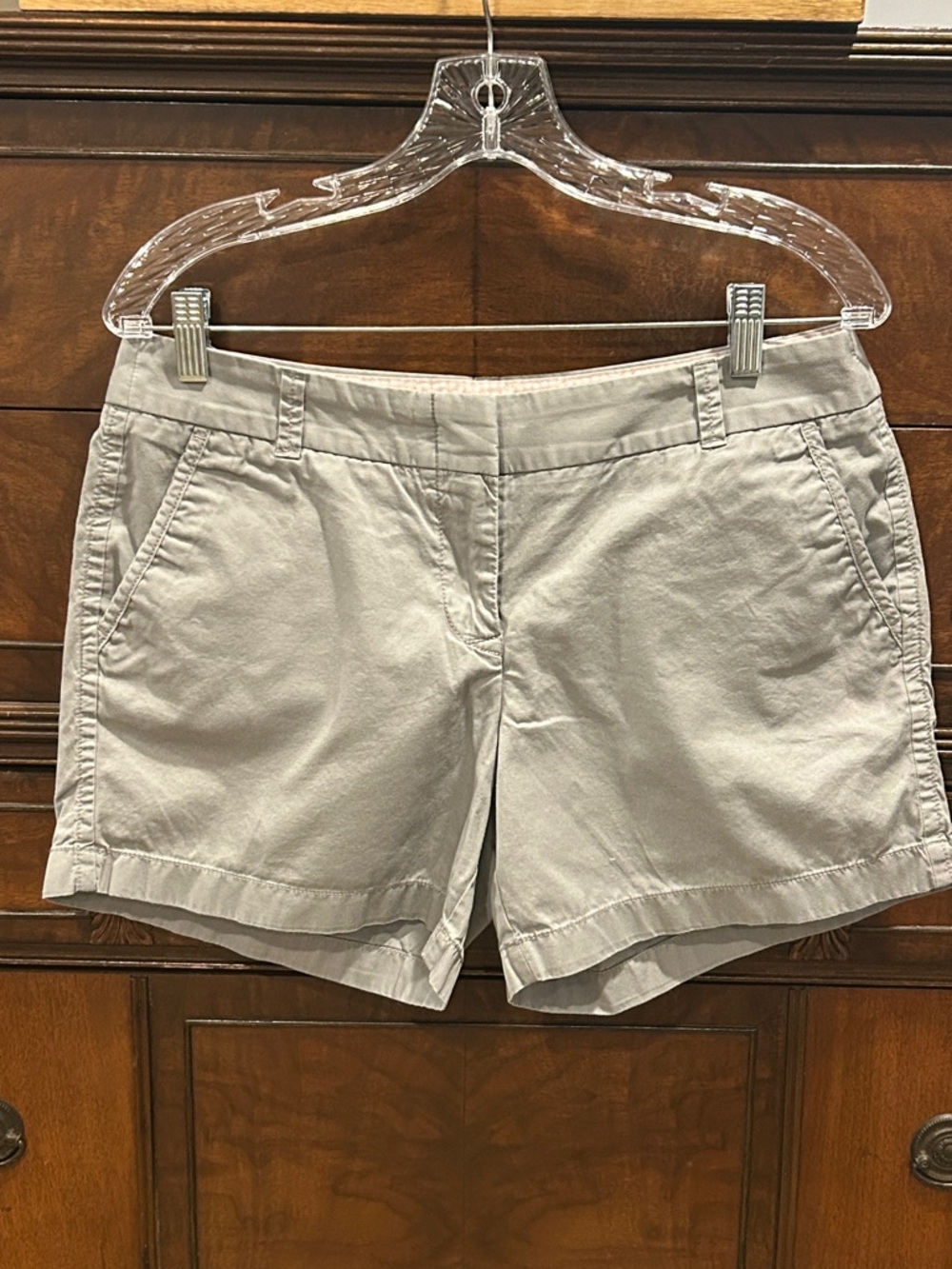 J. Crew Chino Shorts Women’s Size 8